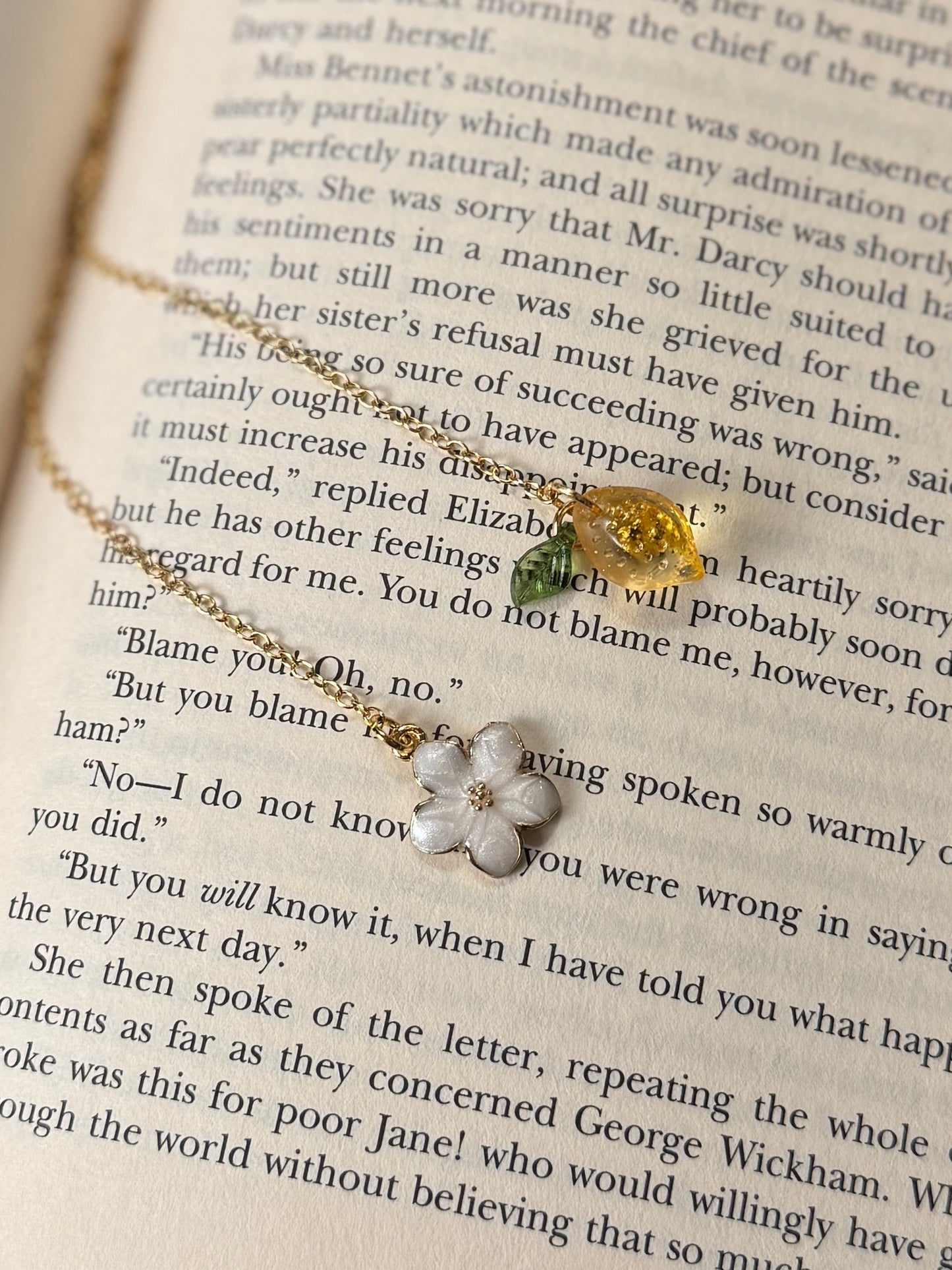 Lemon Blossom Chain Bookmark