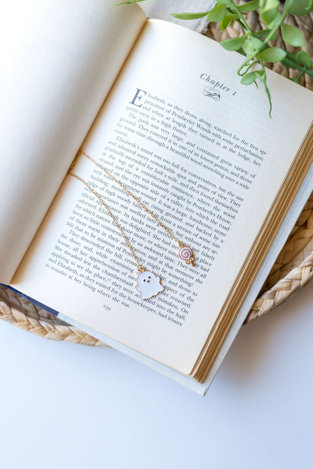 Sweet Ghost Chain Bookmark
