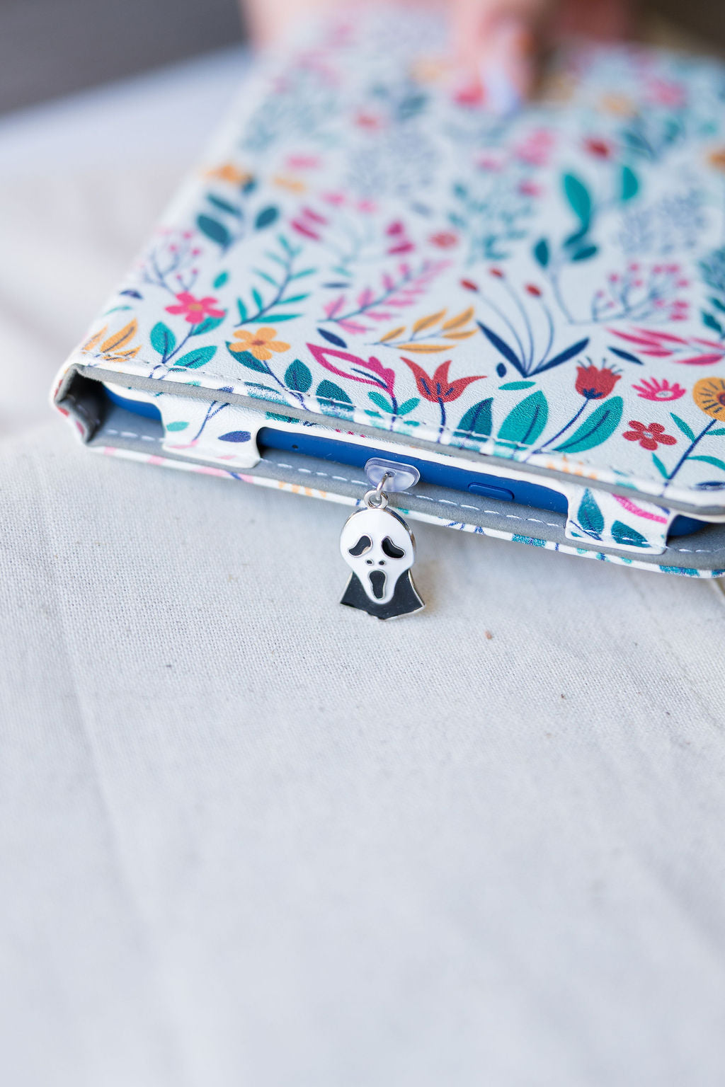 Ghost Face Mask USBC Charm
