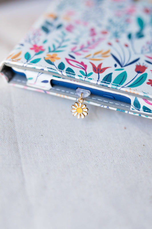 Daisy USBC Charm