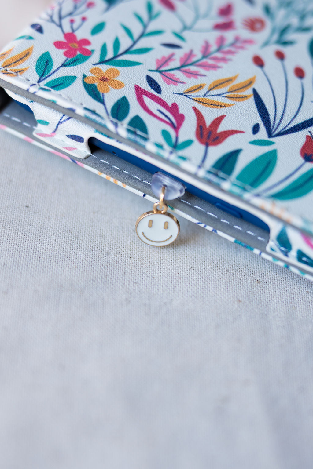 Smiley Face USBC Charm