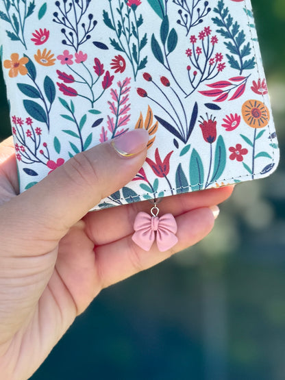 Puffy Bow USBC Charm