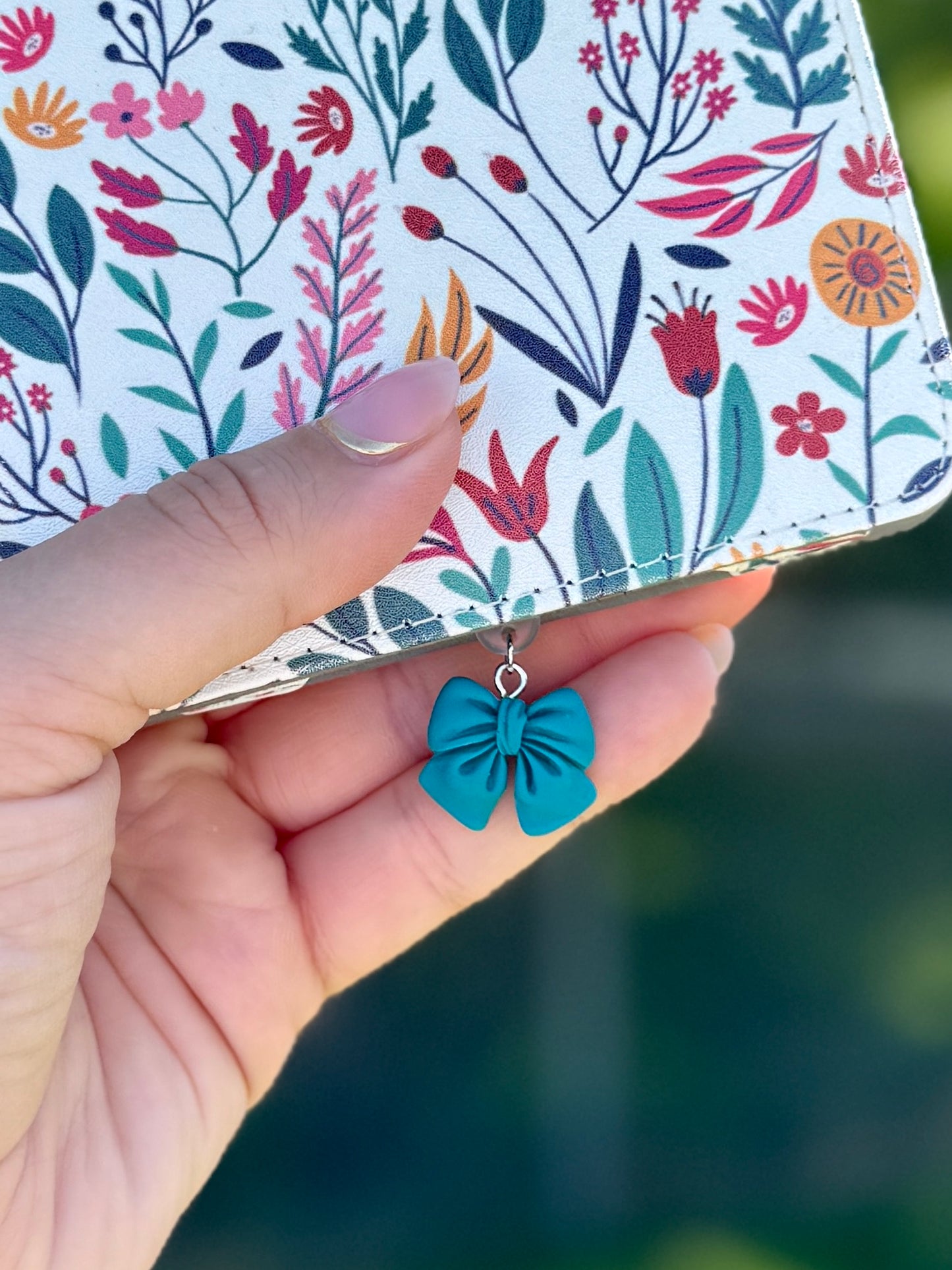 Puffy Bow USBC Charm