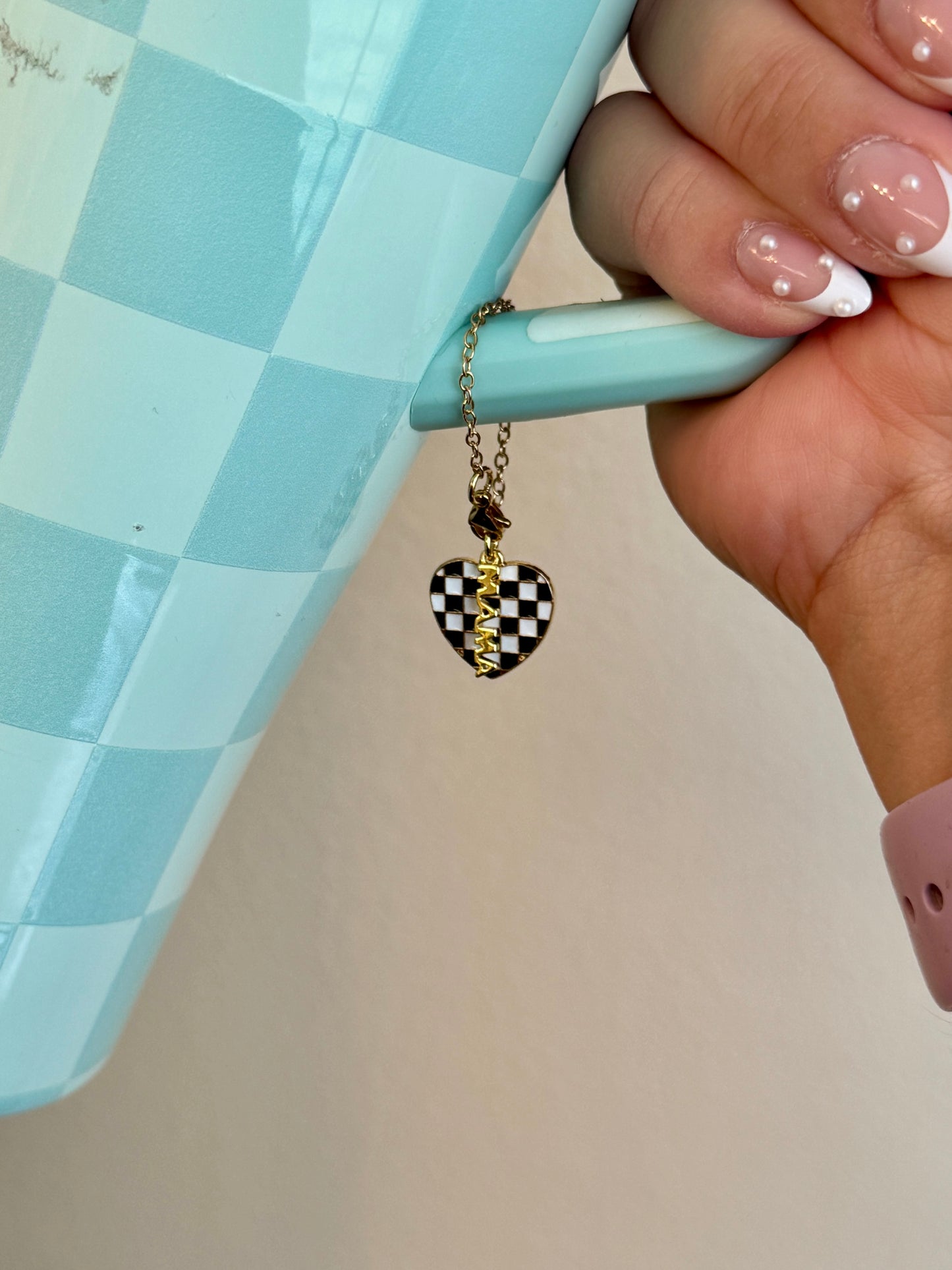 Personalized Checkered Heart 'Mama' Tumbler Charm