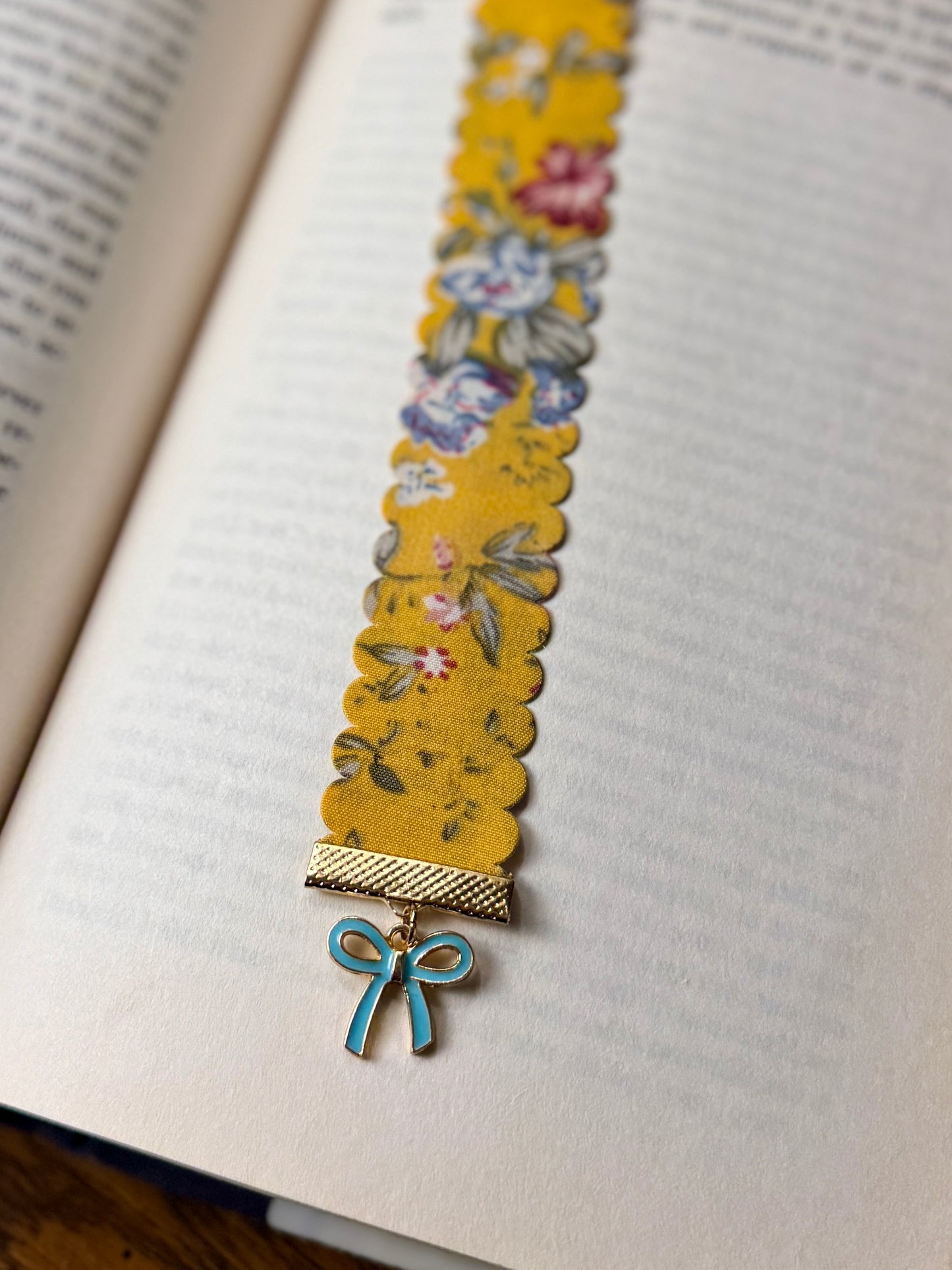 Delilah Ribbon Bookmark