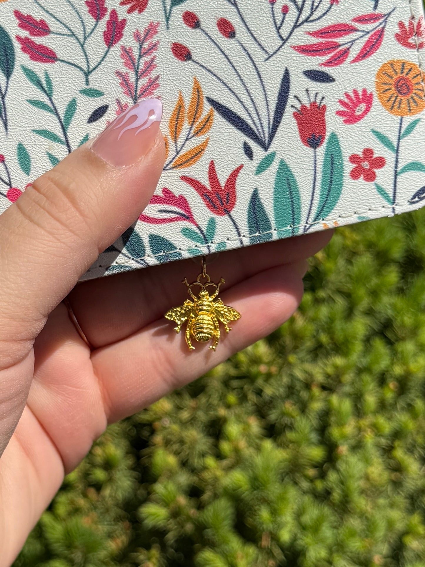 Vintage Gold Bee USB C Charm