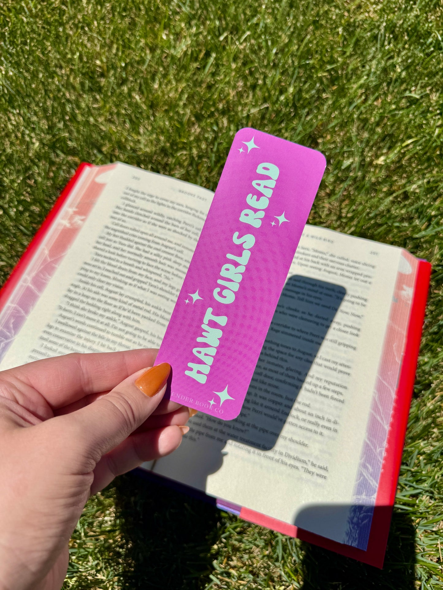 Hawt Girls Read Bookmark